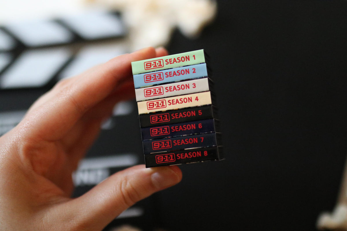 Mini Magnet 9-1-1 DVDs