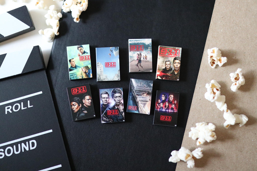 Mini Magnet 9-1-1 DVDs