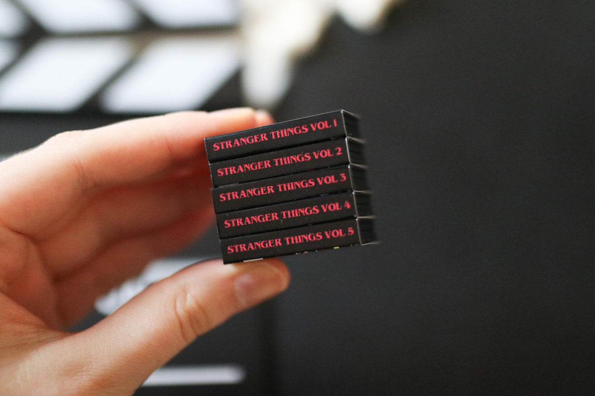 Mini Magnet Stranger DVDs