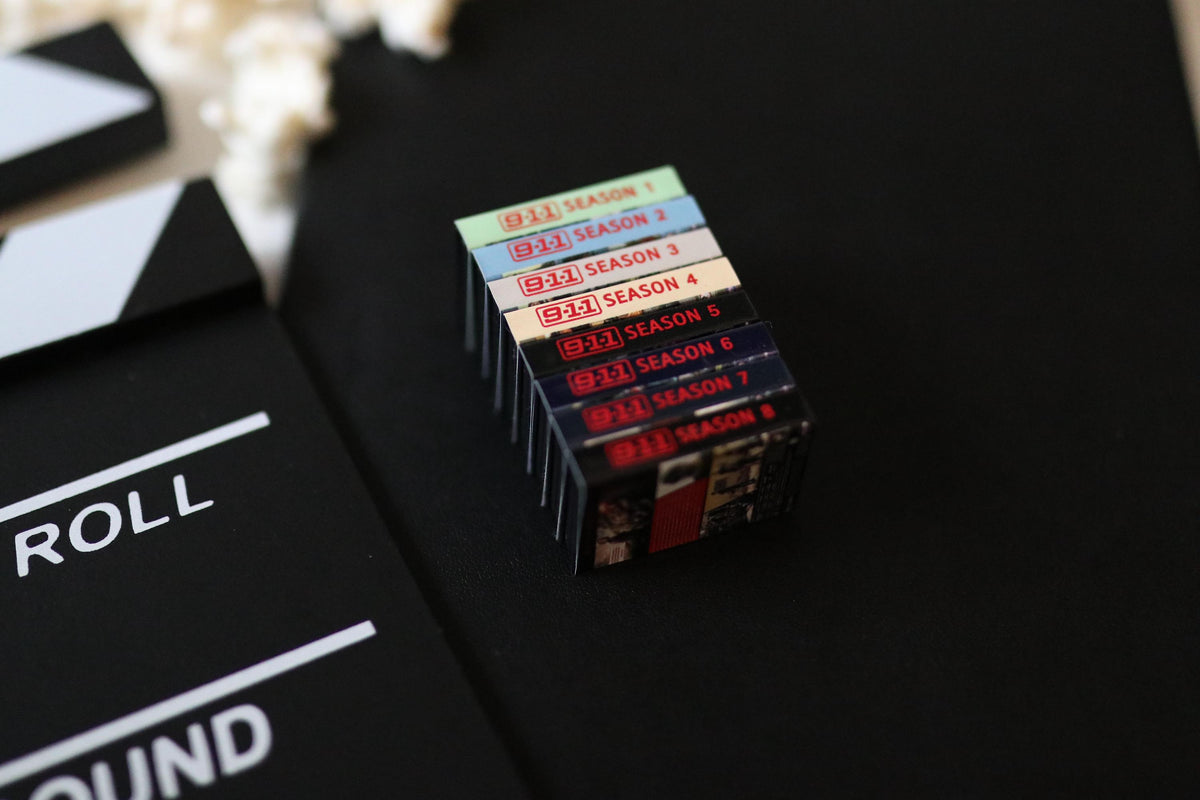 Mini Magnet 9-1-1 DVDs