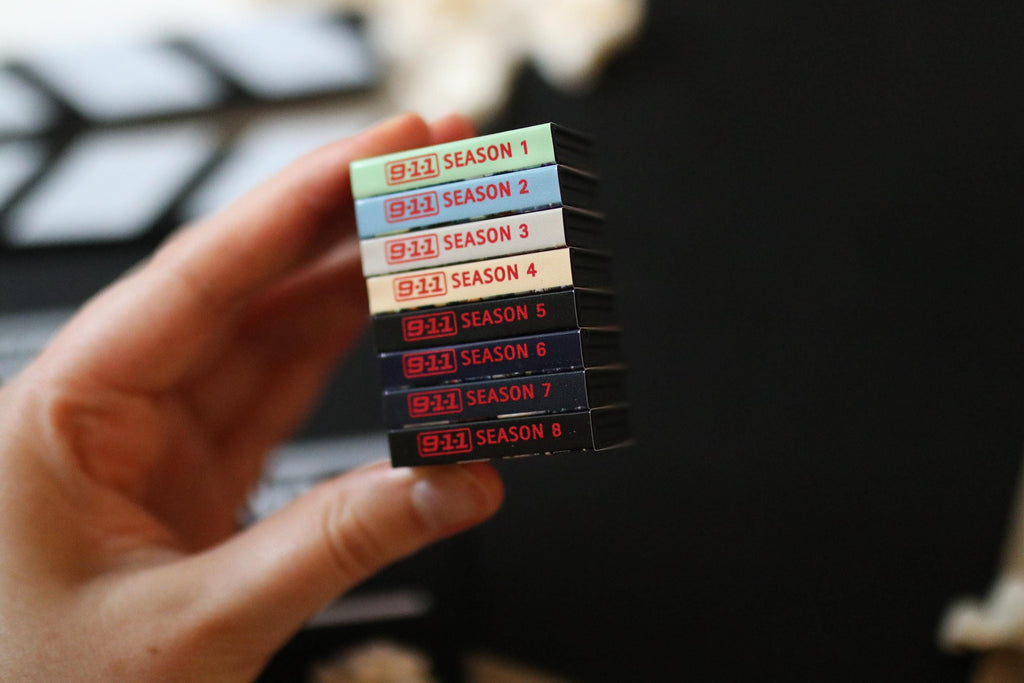 Mini Magnet 9-1-1 DVDs