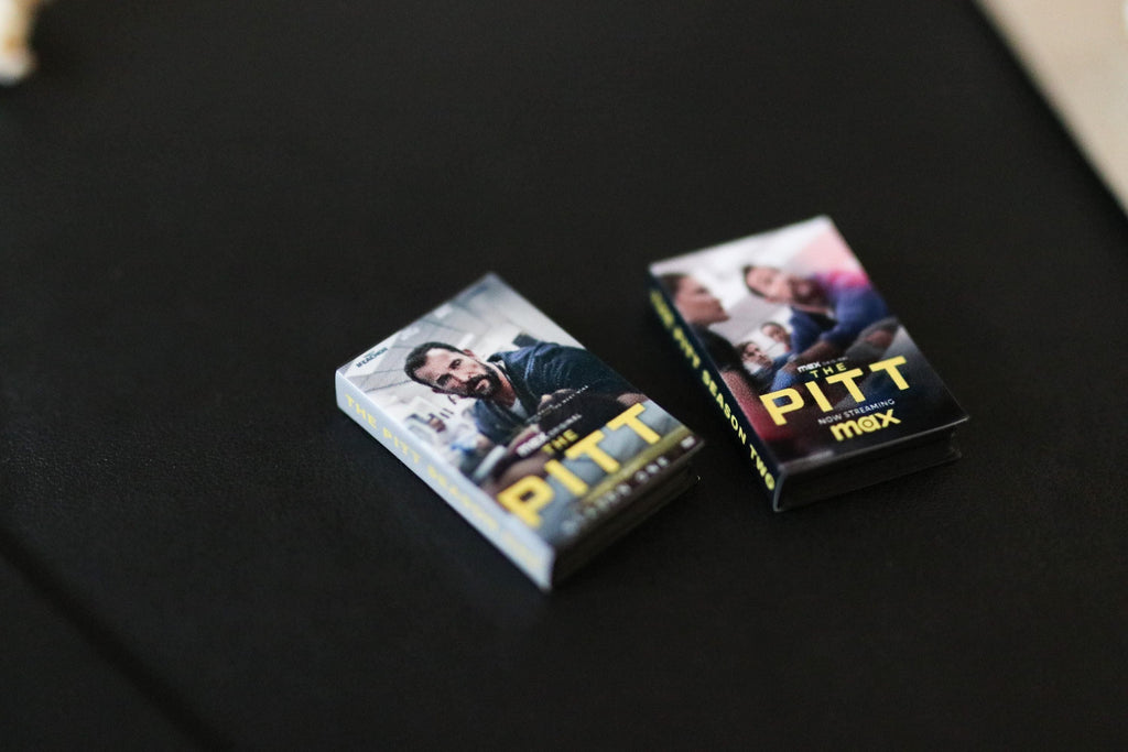 Mini Magnet The Pitt DVDs
