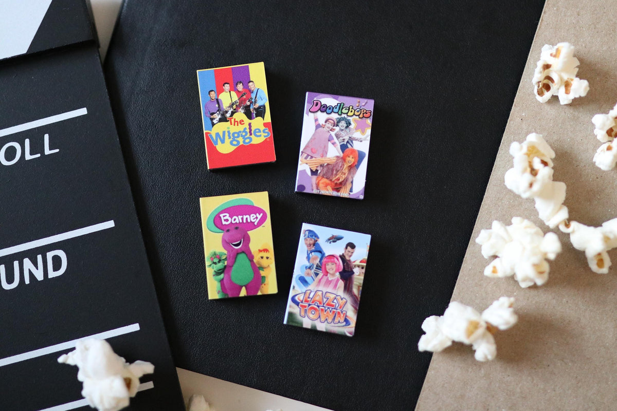 Mini Magnet Nostalgic Kids TV DVDs