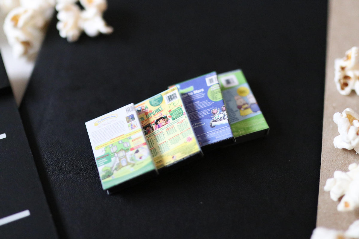 Mini Magnet Nostalgic Kids TV DVDs