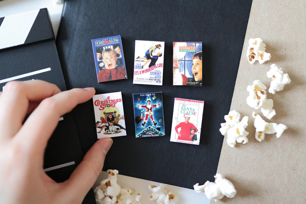 Mini Magnet Classic Christmas Movies