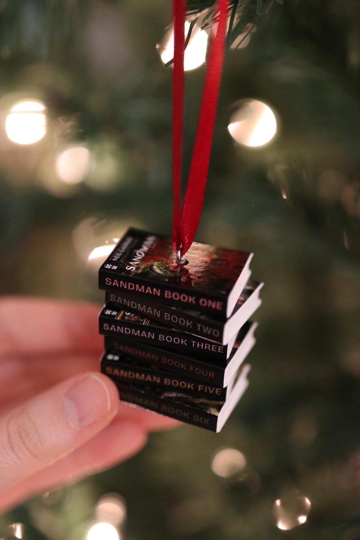 Sandman Comic Ornament