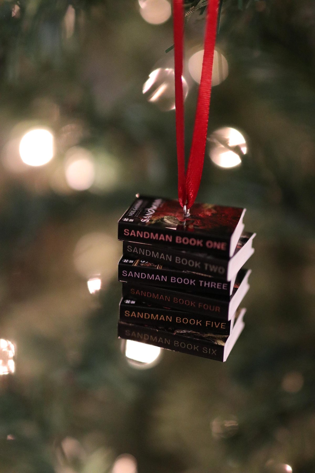 Sandman Comic Ornament